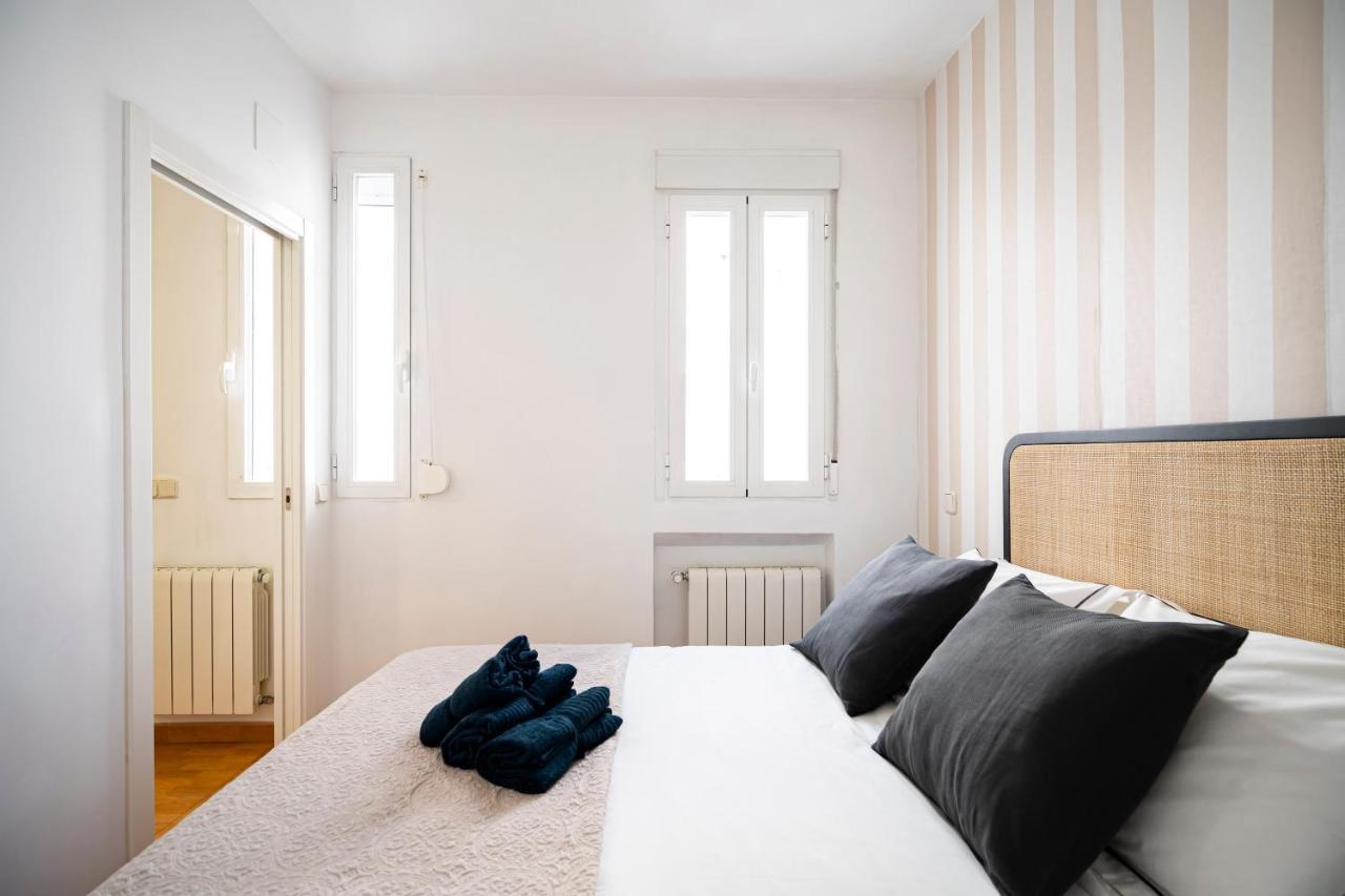For You Rentals Apartamento Temporal Delicias Madrid Atocha Dva6 Exteriör bild